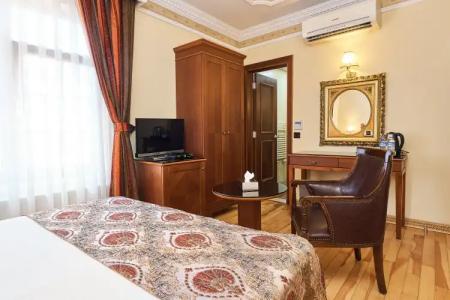 Best Western Empire Palace & Spa - 50