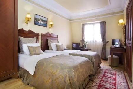 Best Western Empire Palace & Spa - 8