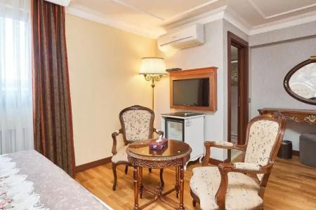 Best Western Empire Palace & Spa - 19