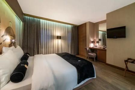 Boutique Saint Sophia - 59