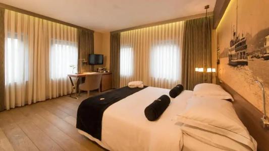 Boutique Saint Sophia - 47