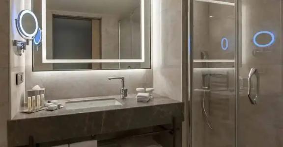DoubleTree by Hilton Istanbul - Sirkeci - 160