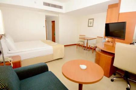 Holiday Inn Istanbul City - 70
