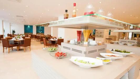 Holiday Inn Istanbul City - 13