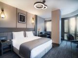 Corner Double Suite