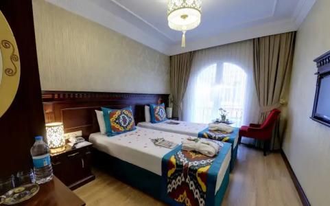 The Magnaura Palace - 27