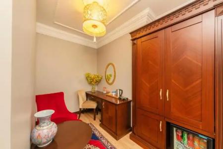 The Magnaura Palace - 55