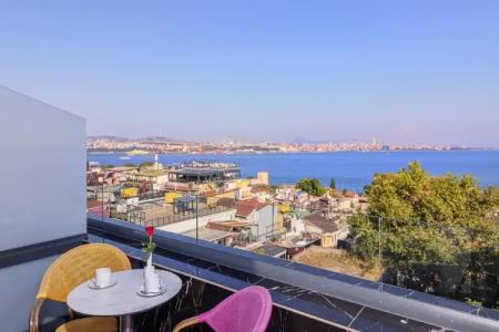 The Magnaura Palace - 83