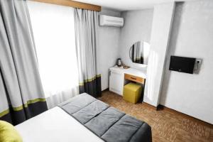 Carlton Hotel, Istanbul