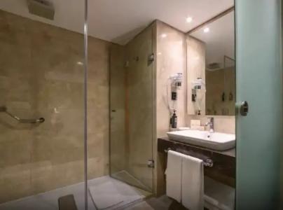 Ramada by Wyndham Istanbul Grand Bazaar - 104