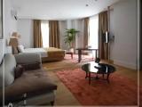 Deluxe Double Suite