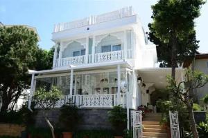White Palace Hotel, Buyukada