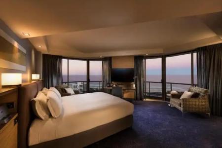 Sofitel Gold Coast Broadbeach - 99