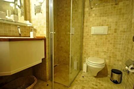 El Vino & Suites - 79