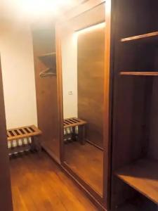 El Vino & Suites - 86