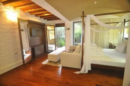 El Vino & Suites - 45