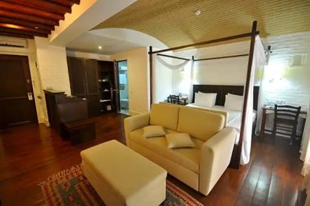 El Vino & Suites - 41