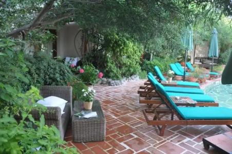 El Vino & Suites - 63