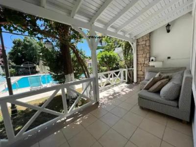 Moonshine & Suites - 127