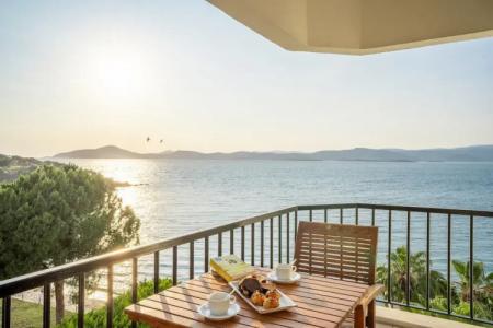 Med-Inn Boutique - 202