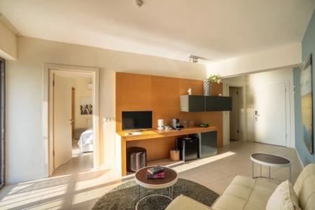 Med-Inn Boutique - 117