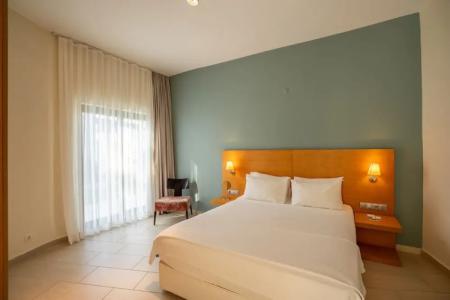 Med-Inn Boutique - 138