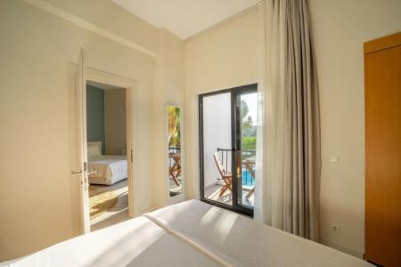 Med-Inn Boutique - 140