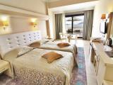 Deluxe room with sea view