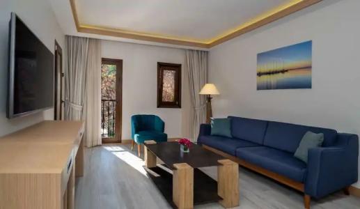 DoubleTree by Hilton Bodrum Marina Vista - 68