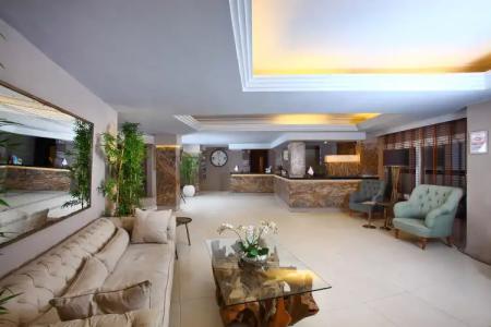 DoubleTree by Hilton Bodrum Marina Vista - 1