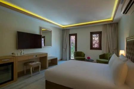 DoubleTree by Hilton Bodrum Marina Vista - 66