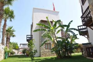 Butikhan Hotel, Guendogan