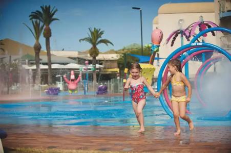 Sea World Resort - 17