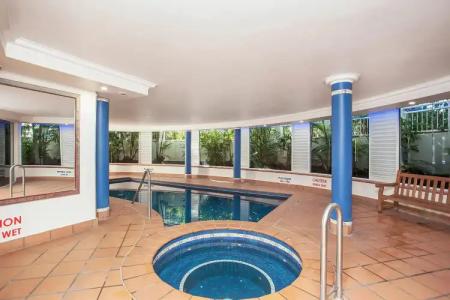 Burleigh Mediterranean Resort - 12