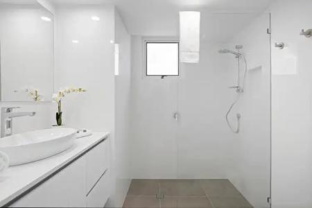 Burleigh Mediterranean Resort - 10