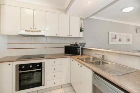 Burleigh Mediterranean Resort - 60