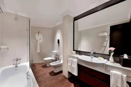 Le Meridien Mina Seyahi Beach Resort & Waterpark - 120