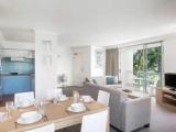 3 Bedrooms Apartment