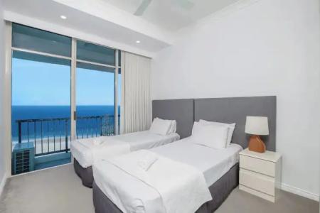 Oceana On Broadbeach - 74