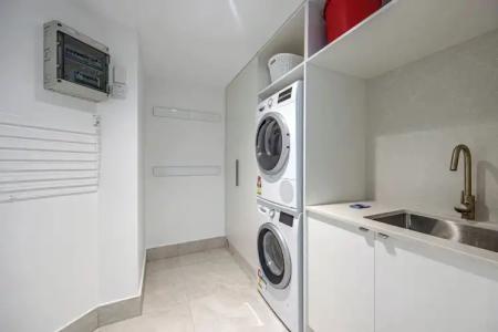 Oceana On Broadbeach - 204