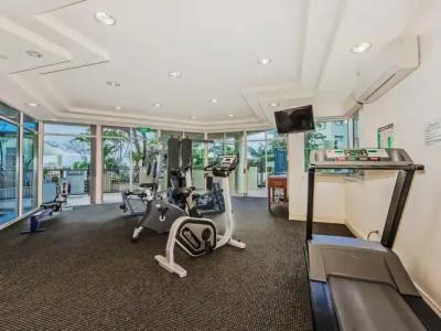 Oceana On Broadbeach - 16