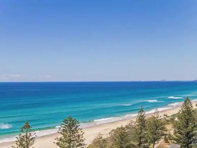 Oceana On Broadbeach - 20