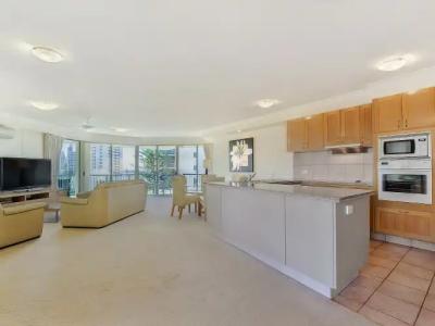 Oceana On Broadbeach - 26