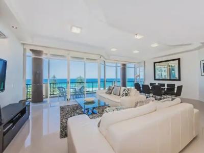 Oceana On Broadbeach - 37