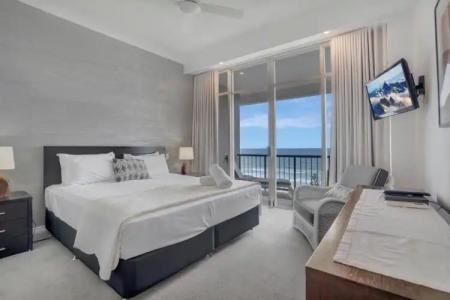 Oceana On Broadbeach - 60