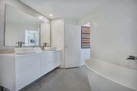 Oceana On Broadbeach - 58