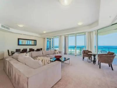 Oceana On Broadbeach - 2