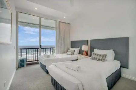 Oceana On Broadbeach - 65