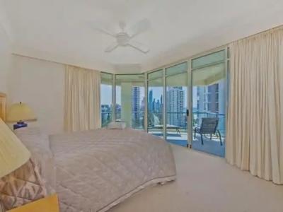 Oceana On Broadbeach - 180