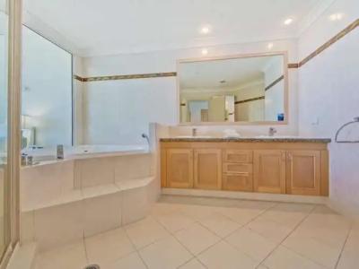 Oceana On Broadbeach - 133